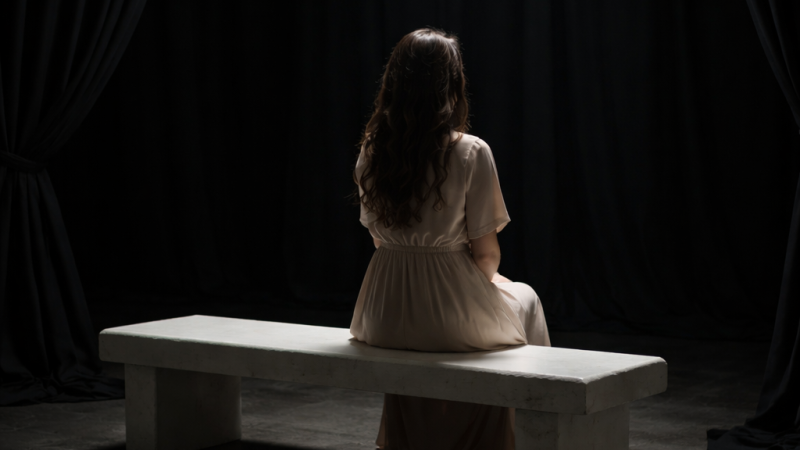 Swaying dance in dark room